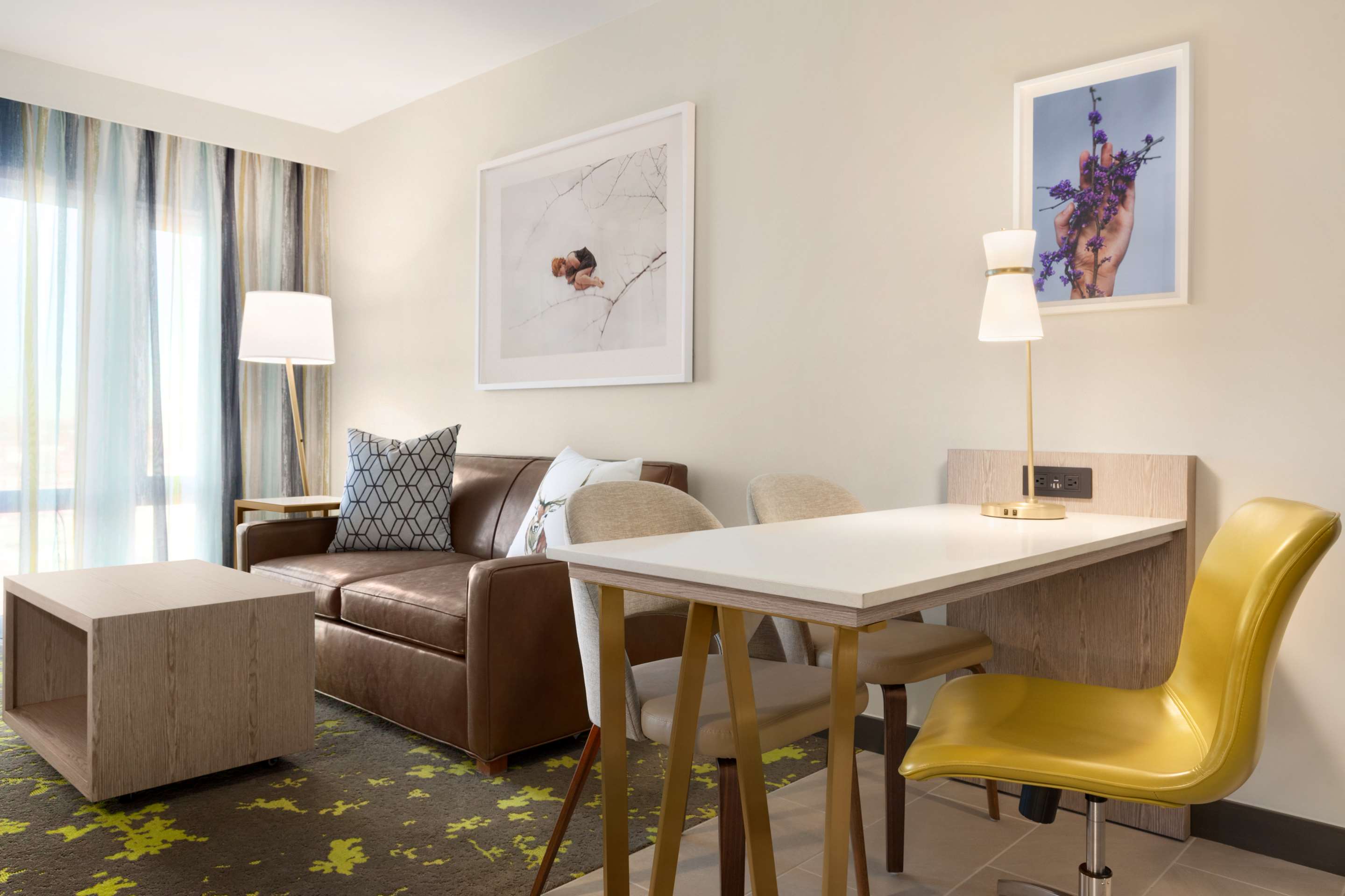 Guest room