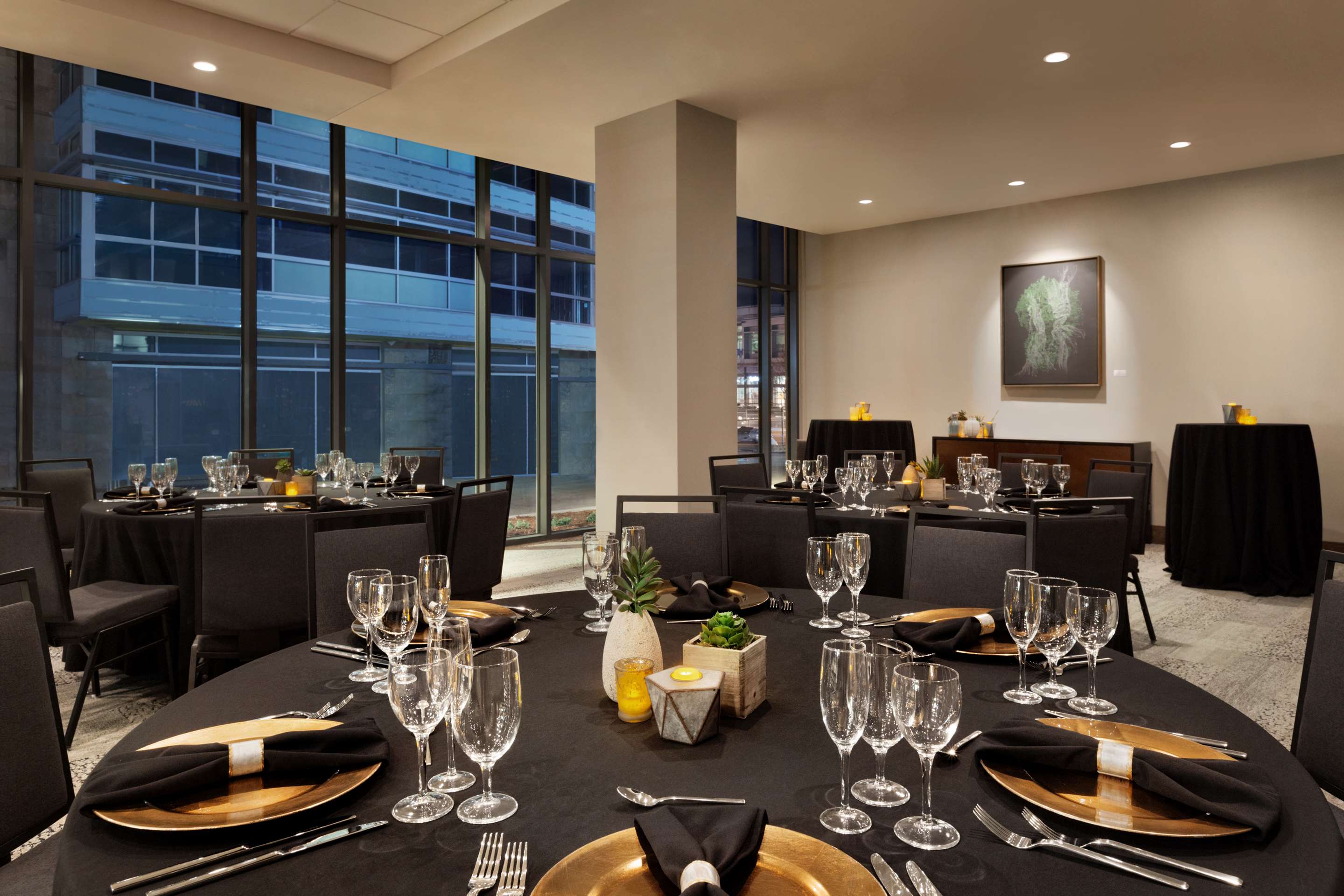 Meeting Room | Embassy Suites by Hilton Boulder