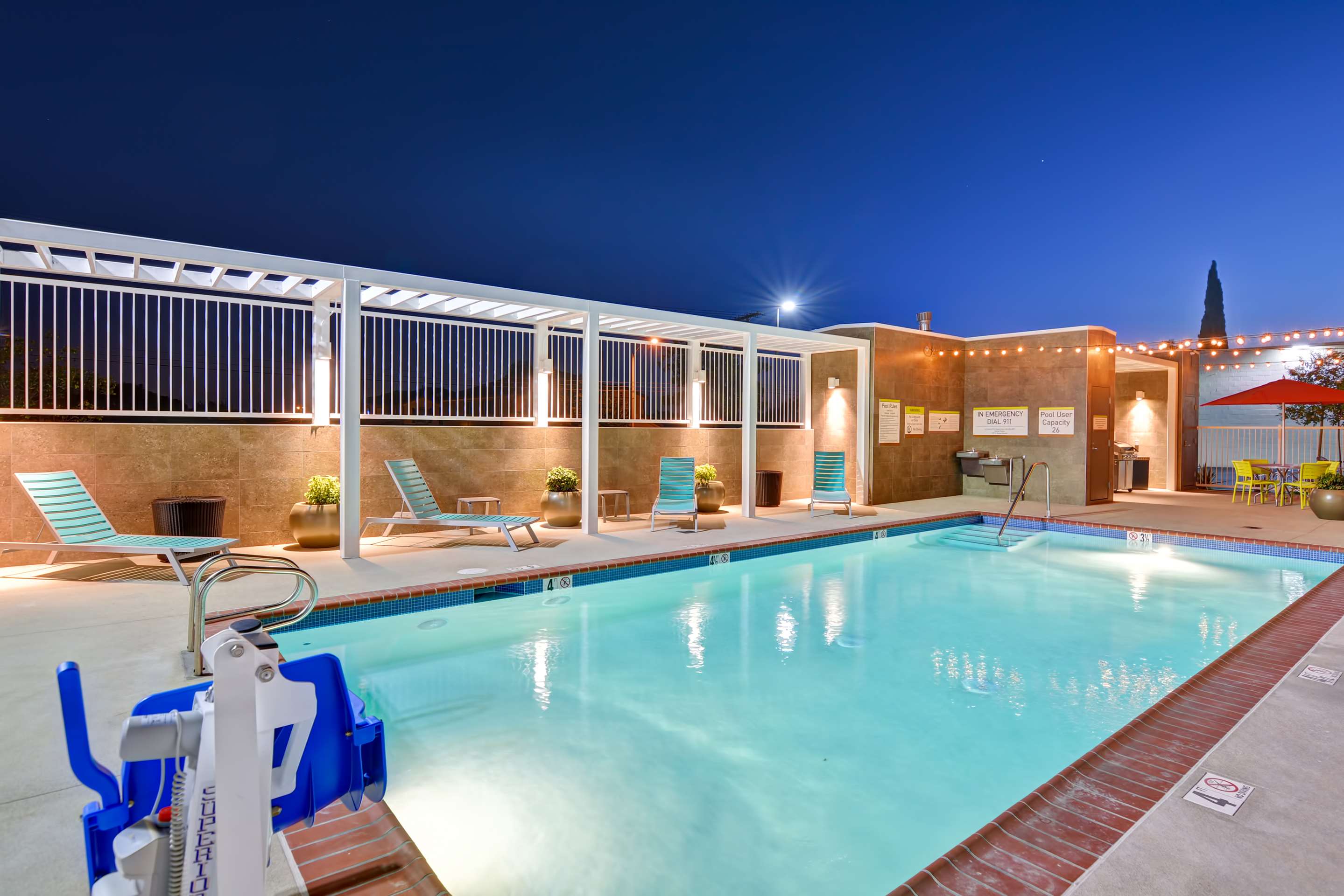 Pool | Home2 Suites by Hilton Azusa