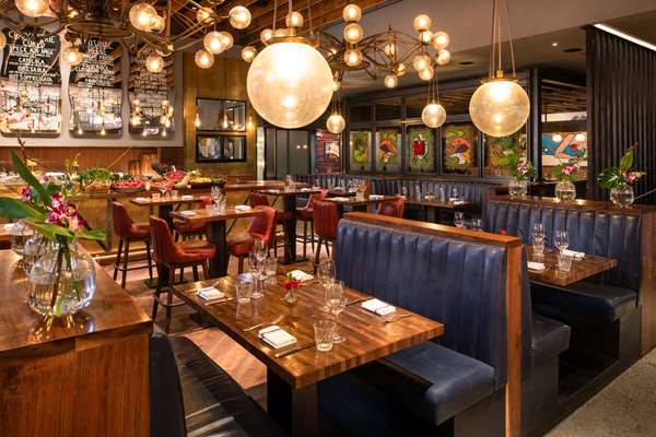 Restaurant - Duniway Portland Hilton Hotel Downtown - I-405, Exit 2A