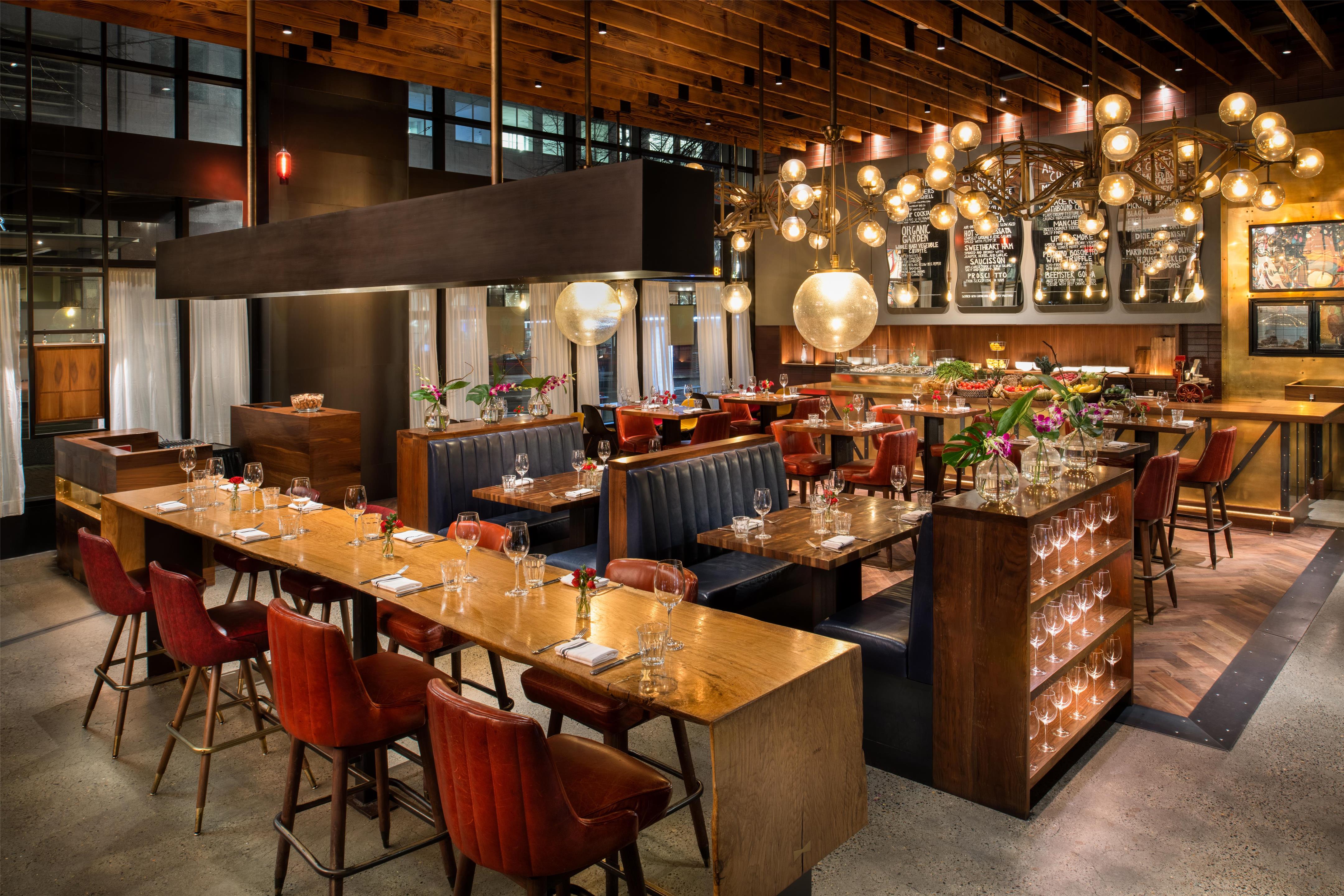 Restaurant | The Duniway Portland A Hilton Hotel