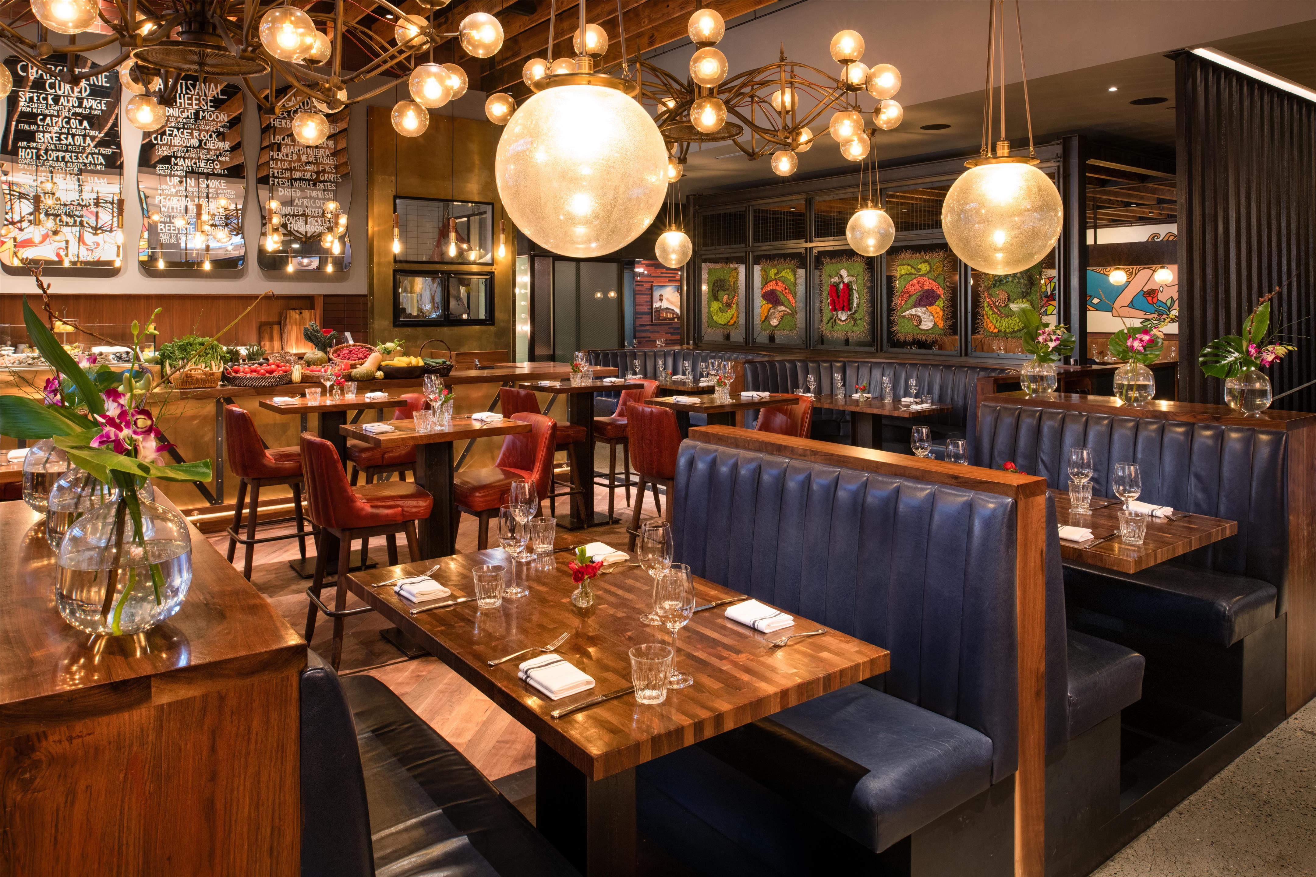 Restaurant | The Duniway Portland A Hilton Hotel
