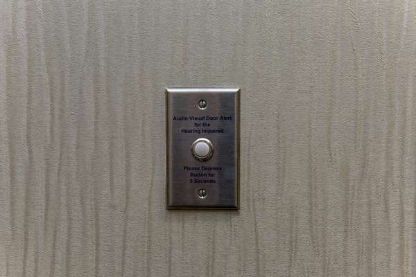  - Hampton Inn and Suites Syracuse North - I-81, Exit 25A