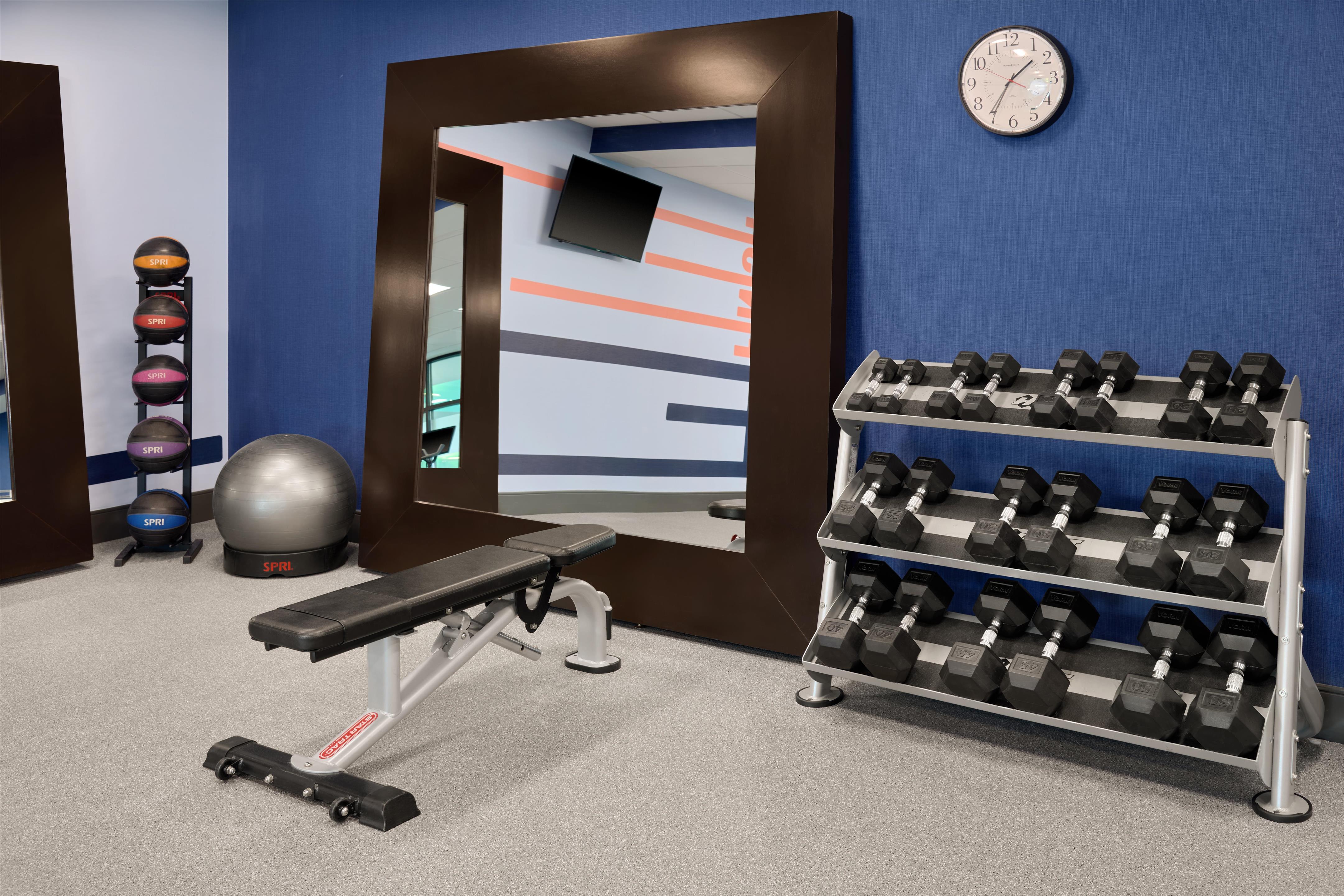 Health club fitness center gym | Hampton Inn & Suites Syracuse North Airport Area