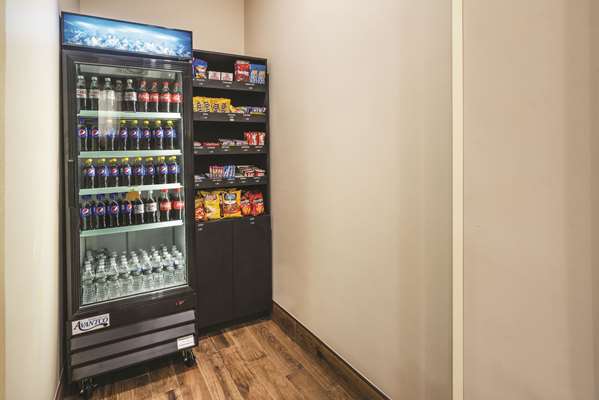  - La Quinta Inn & Suites Central Brooklyn