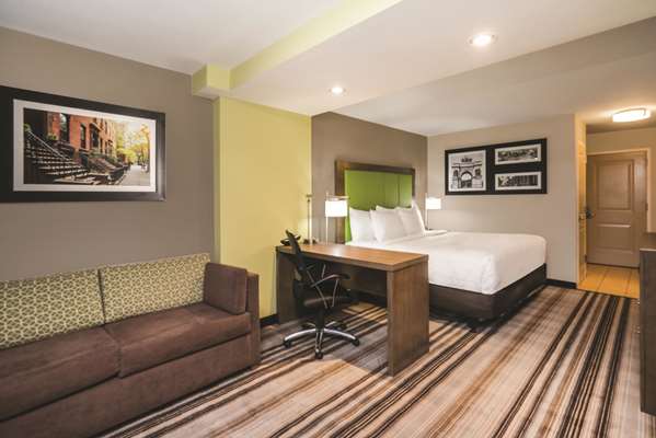  - La Quinta Inn & Suites Central Brooklyn