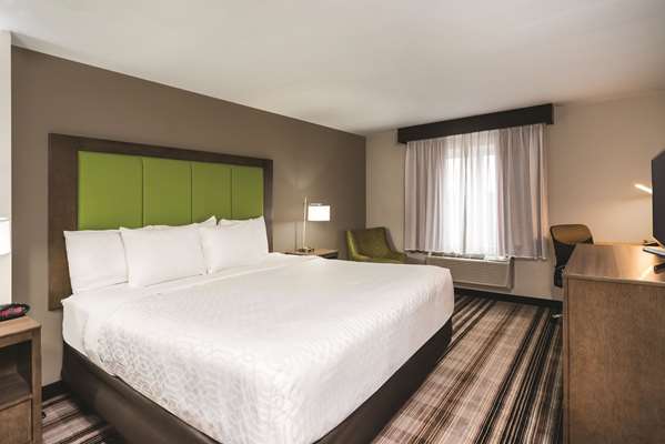  - La Quinta Inn & Suites Central Brooklyn