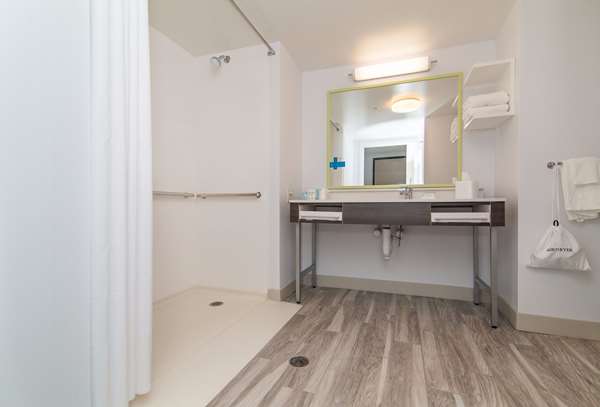  - Hampton Inn Norwich - I-395, Exit 11