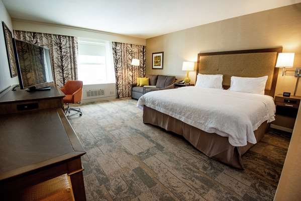  - Hampton Inn & Suites Manchester
