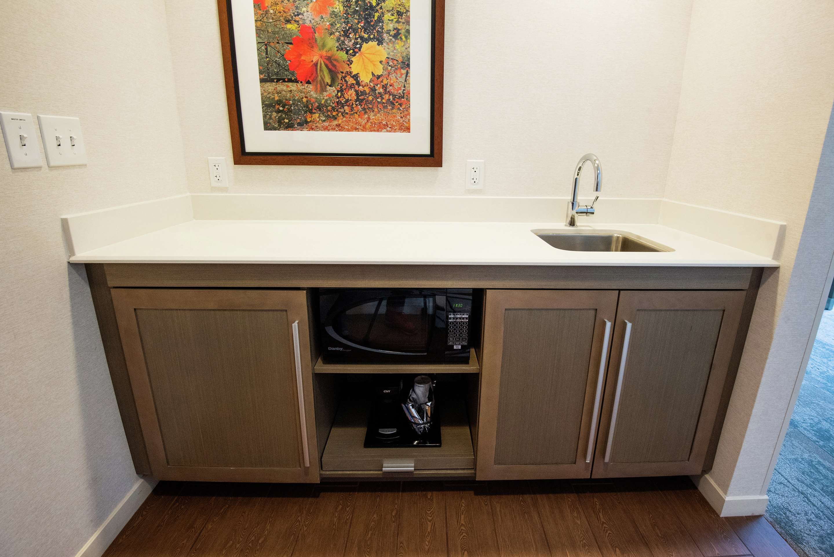 Guest room