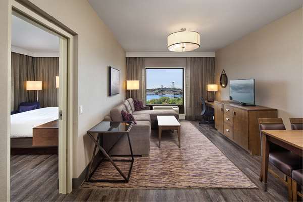  - DoubleTree by Hilton Hotel Dartmouth