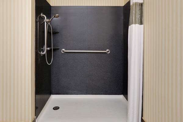  - Baymont Inn & Suites McComb - I-55, Exit 17