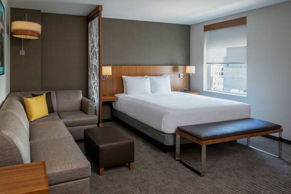  - Hyatt Place Hotel Long Island City