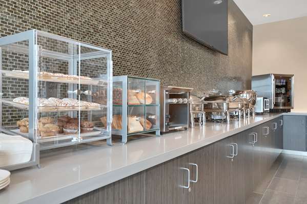 Amenities - Best Western Plus Executive Residency Fillmore Inn - I-25, Exit 145