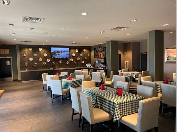 Amenities - Best Western Plus Executive Residency Fillmore Inn - I-25, Exit 145