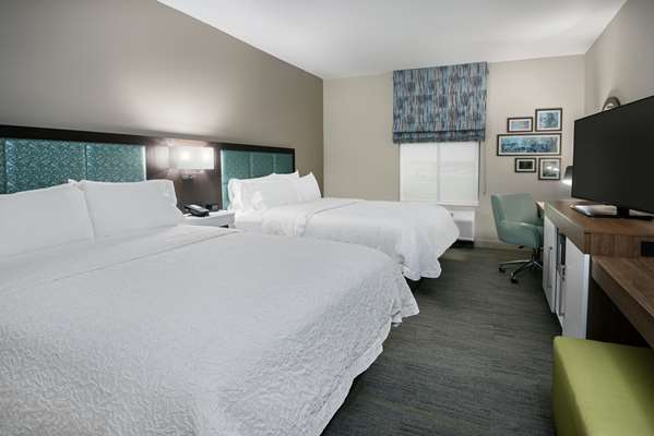  - Hampton Inn & Suites Portland