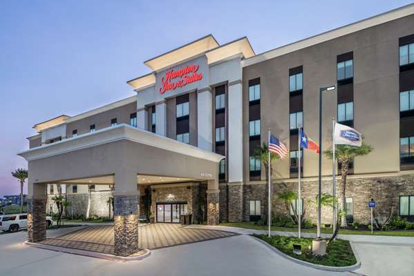 Exterior view - Hampton Inn & Suites Portland