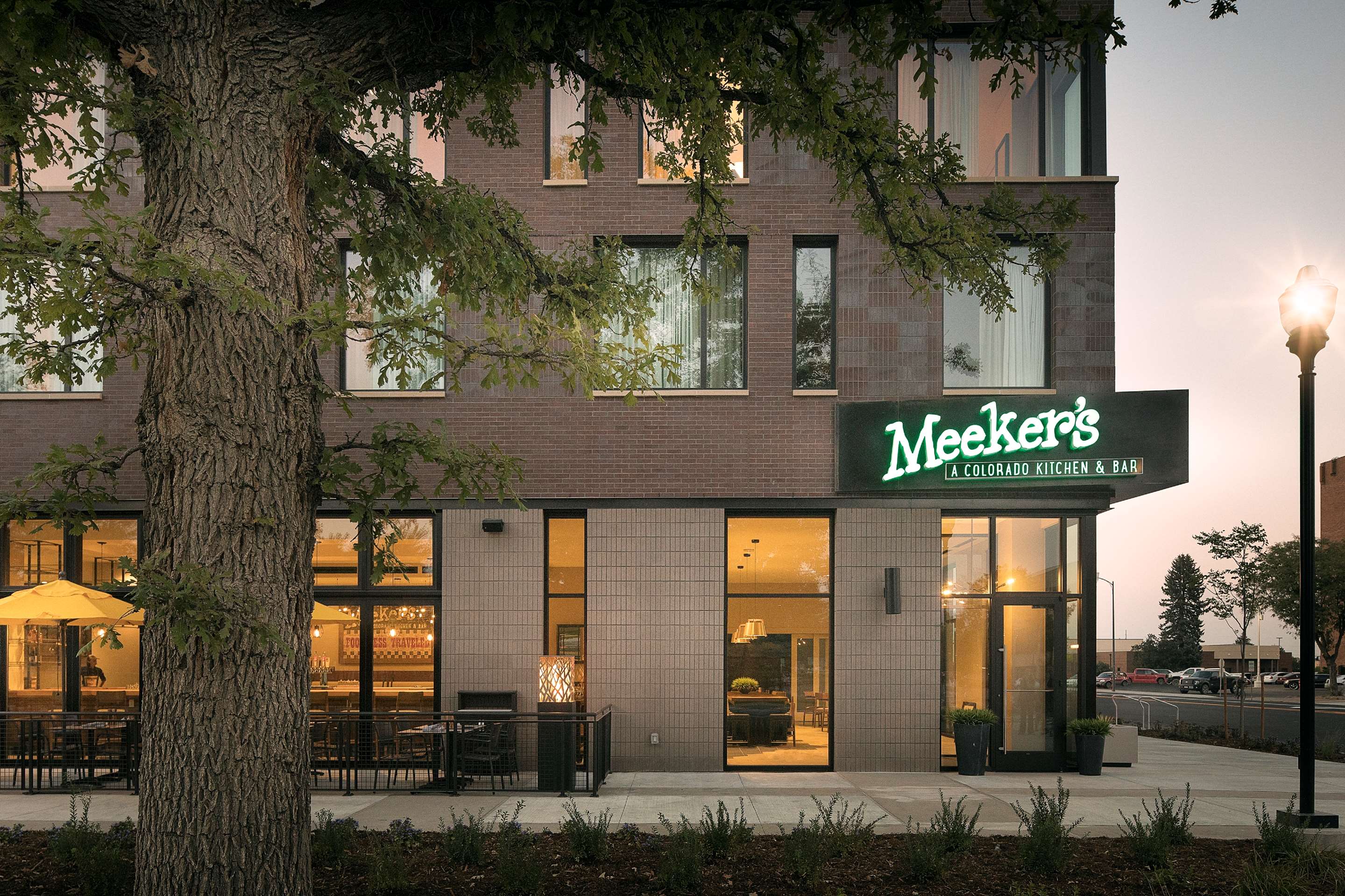 Restaurant | DoubleTree by Hilton Greeley at Lincoln Park
