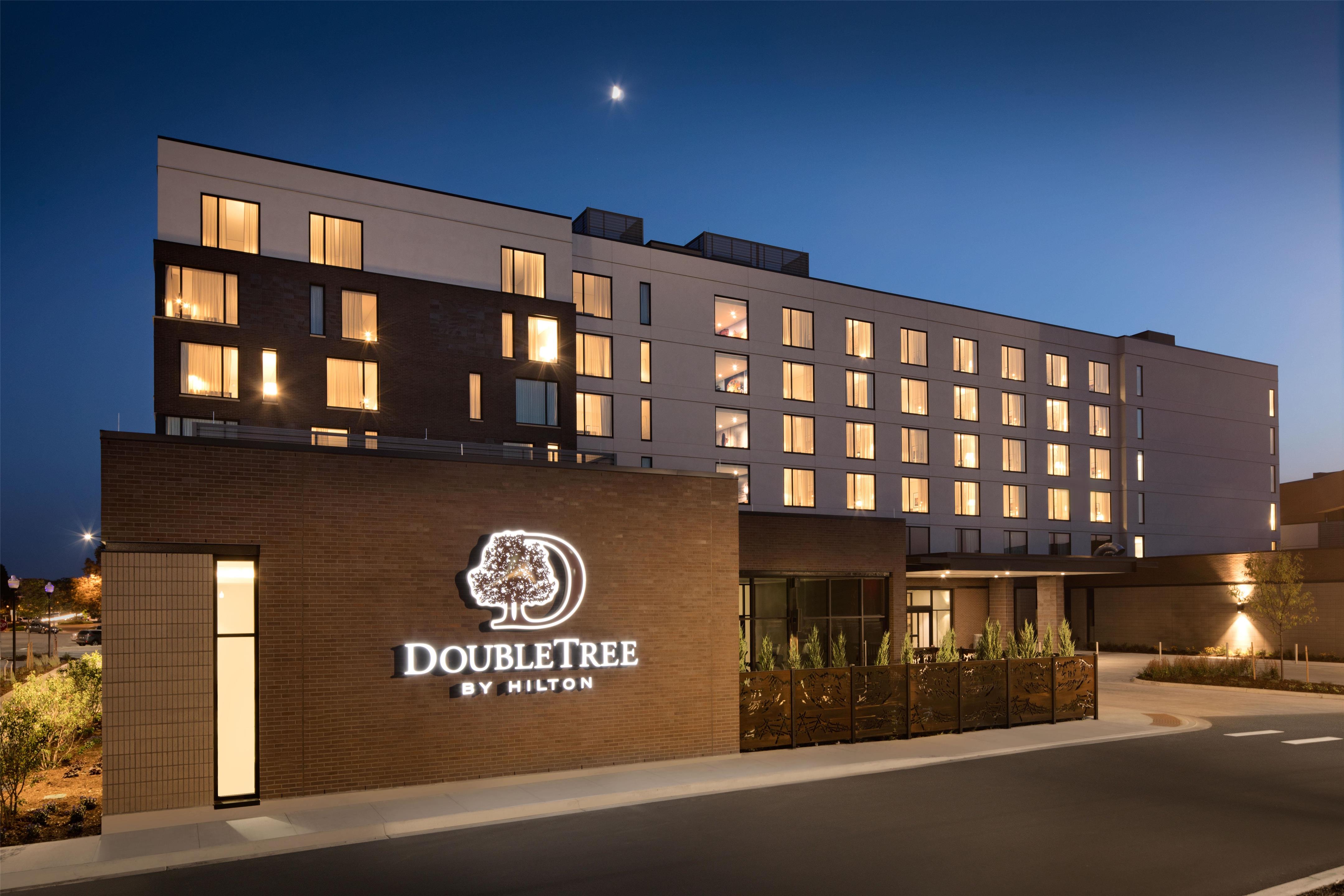 Exterior | DoubleTree by Hilton Greeley at Lincoln Park