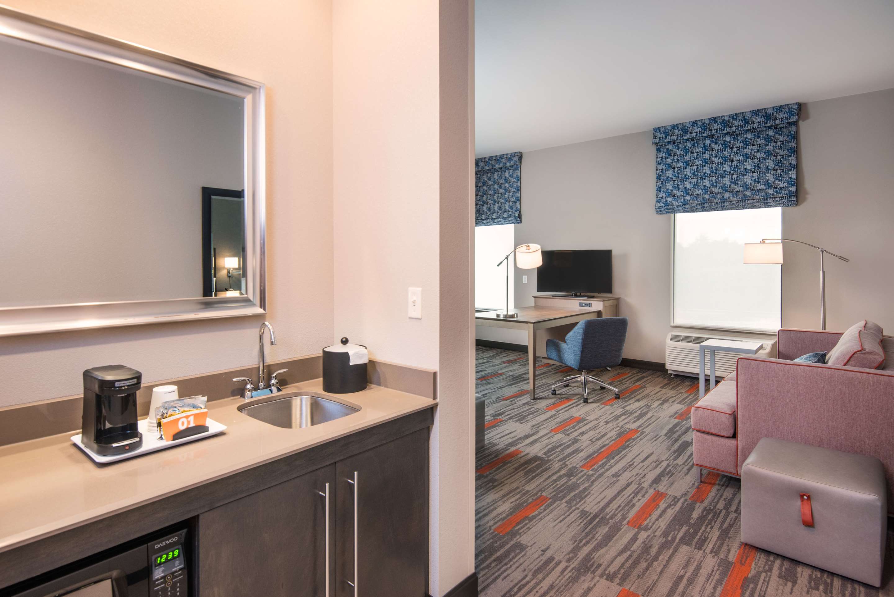 Guest room
