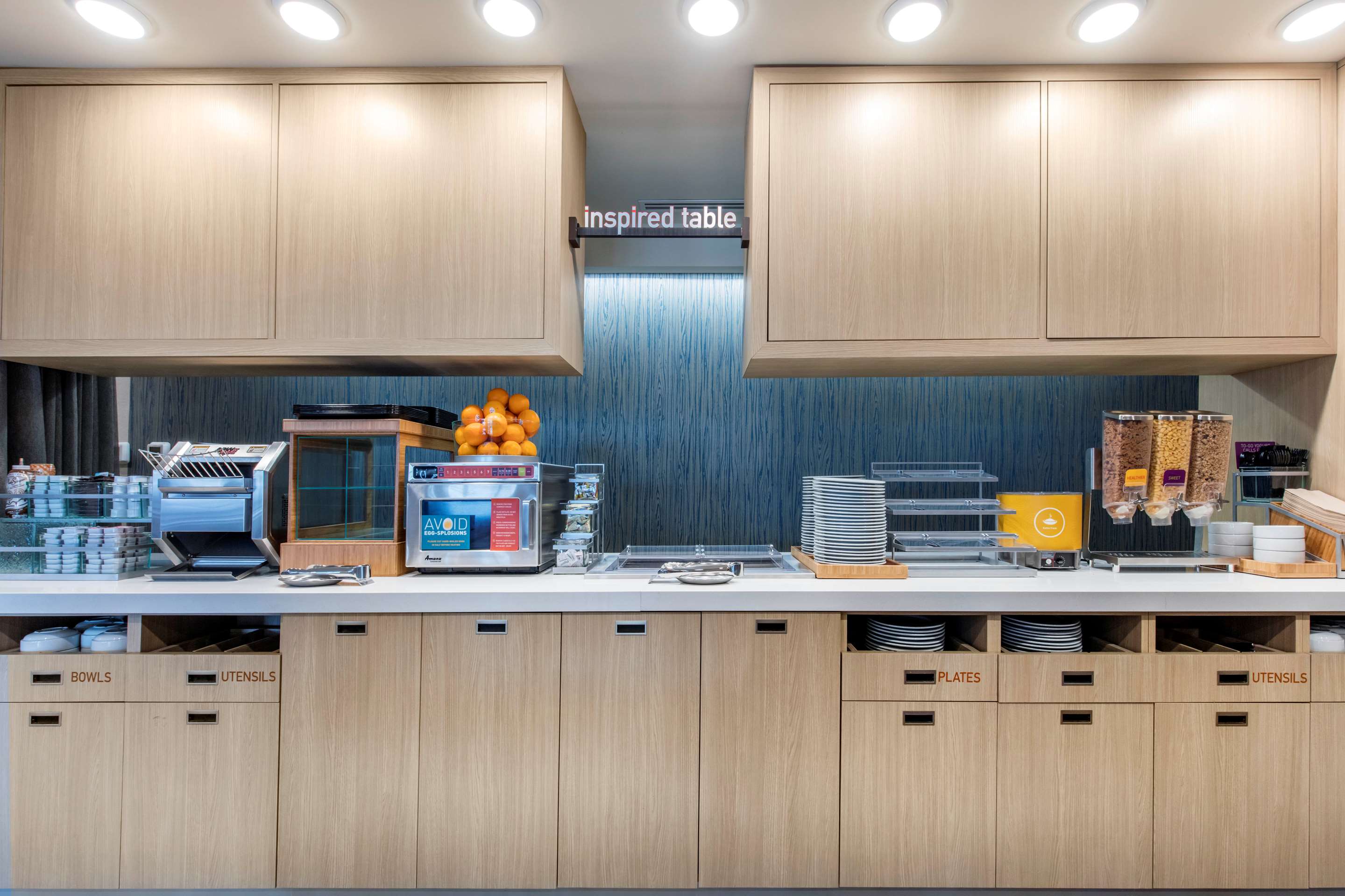 Breakfast Area | Home2 Suites by Hilton Olive Branch, MS