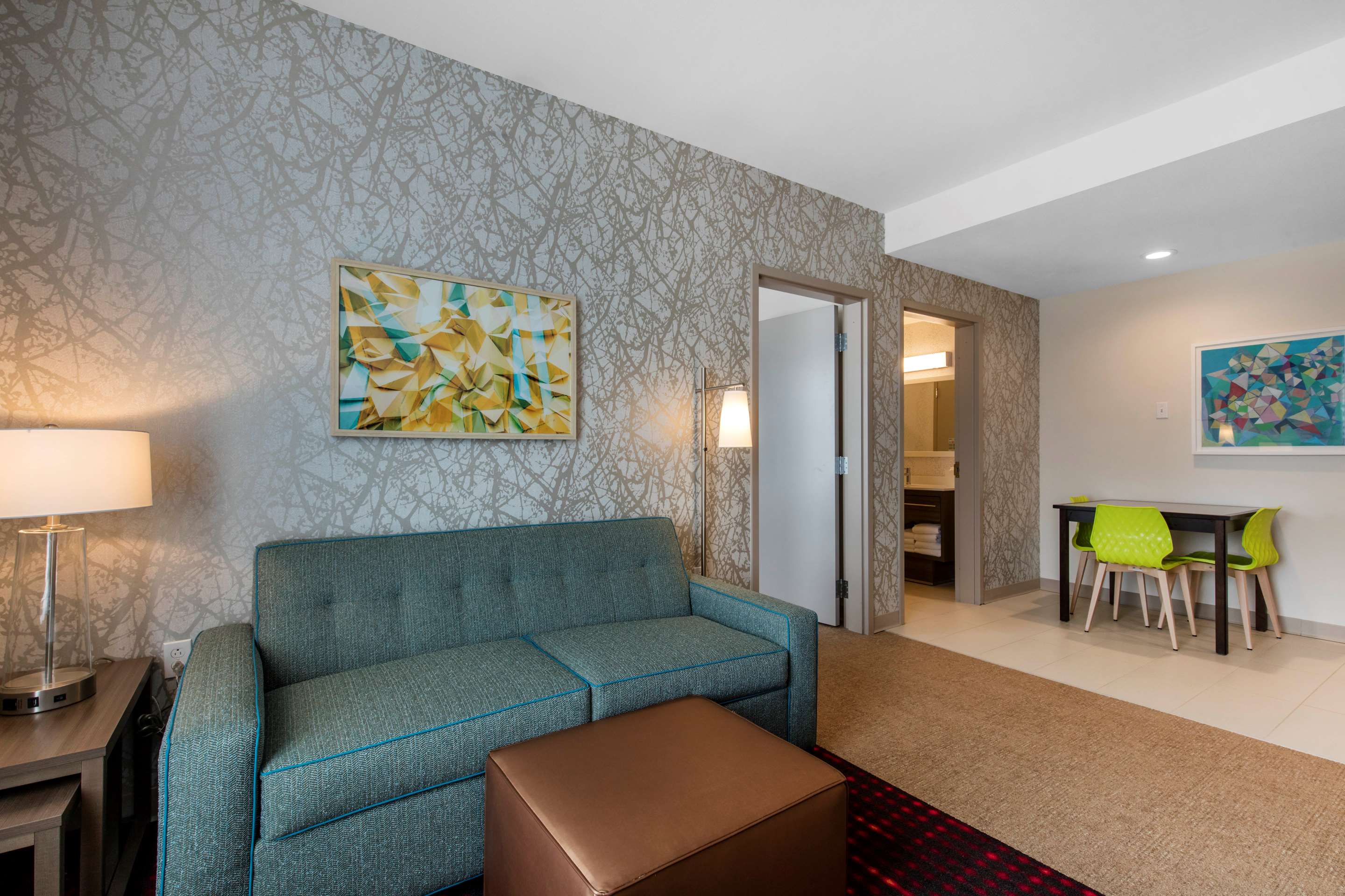 Guest room