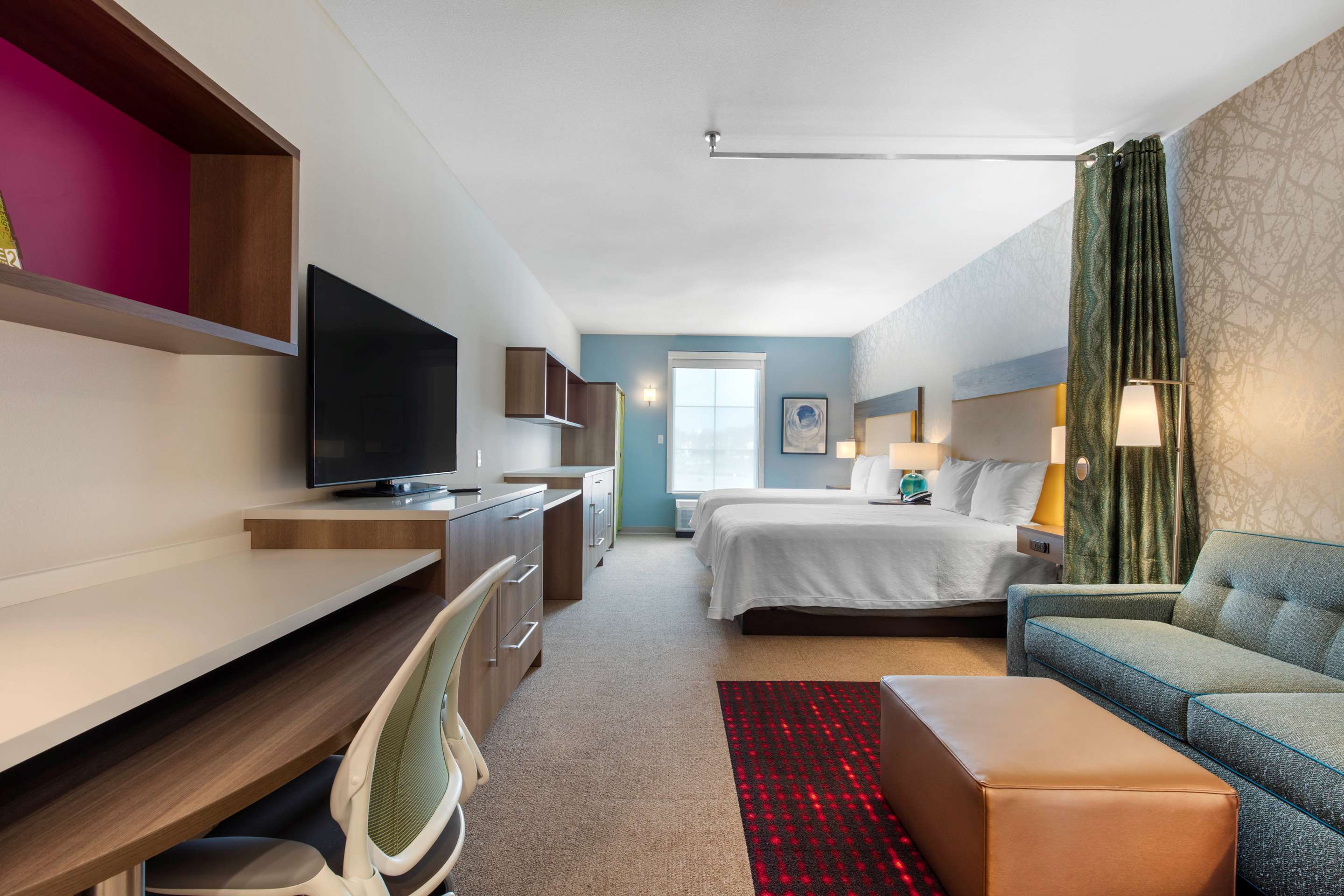 Guest room