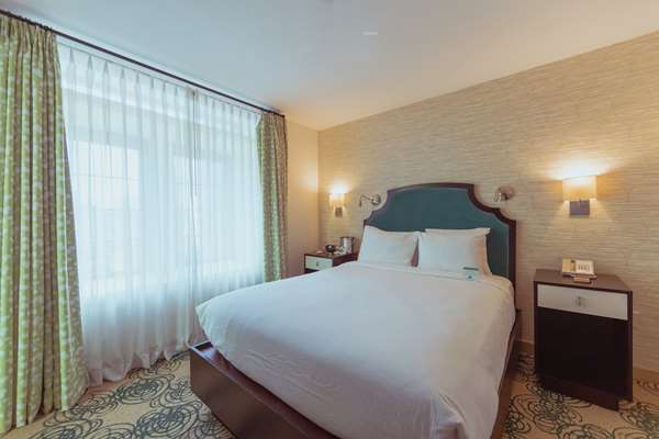  - Hotel Skyler Syracuse - I-81, Exit 18