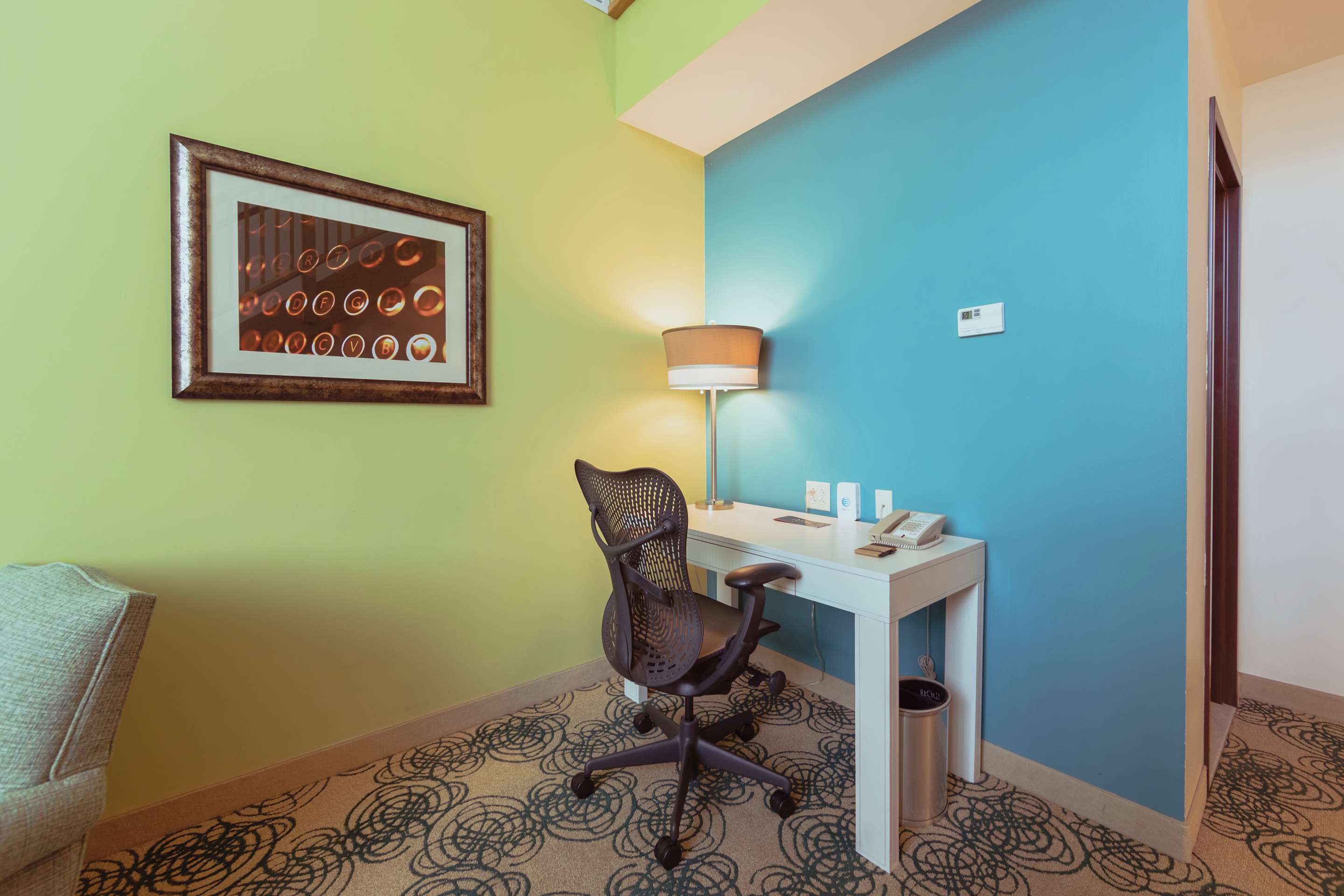 Guest room
