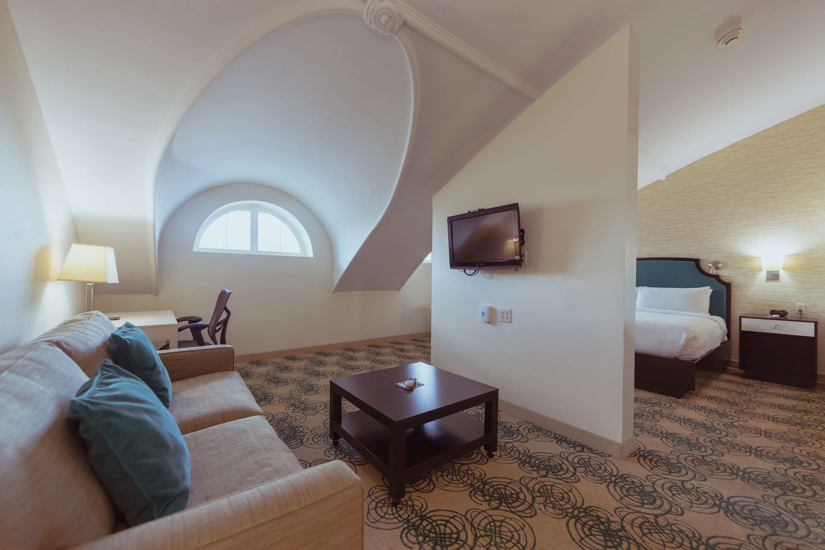 Guest room