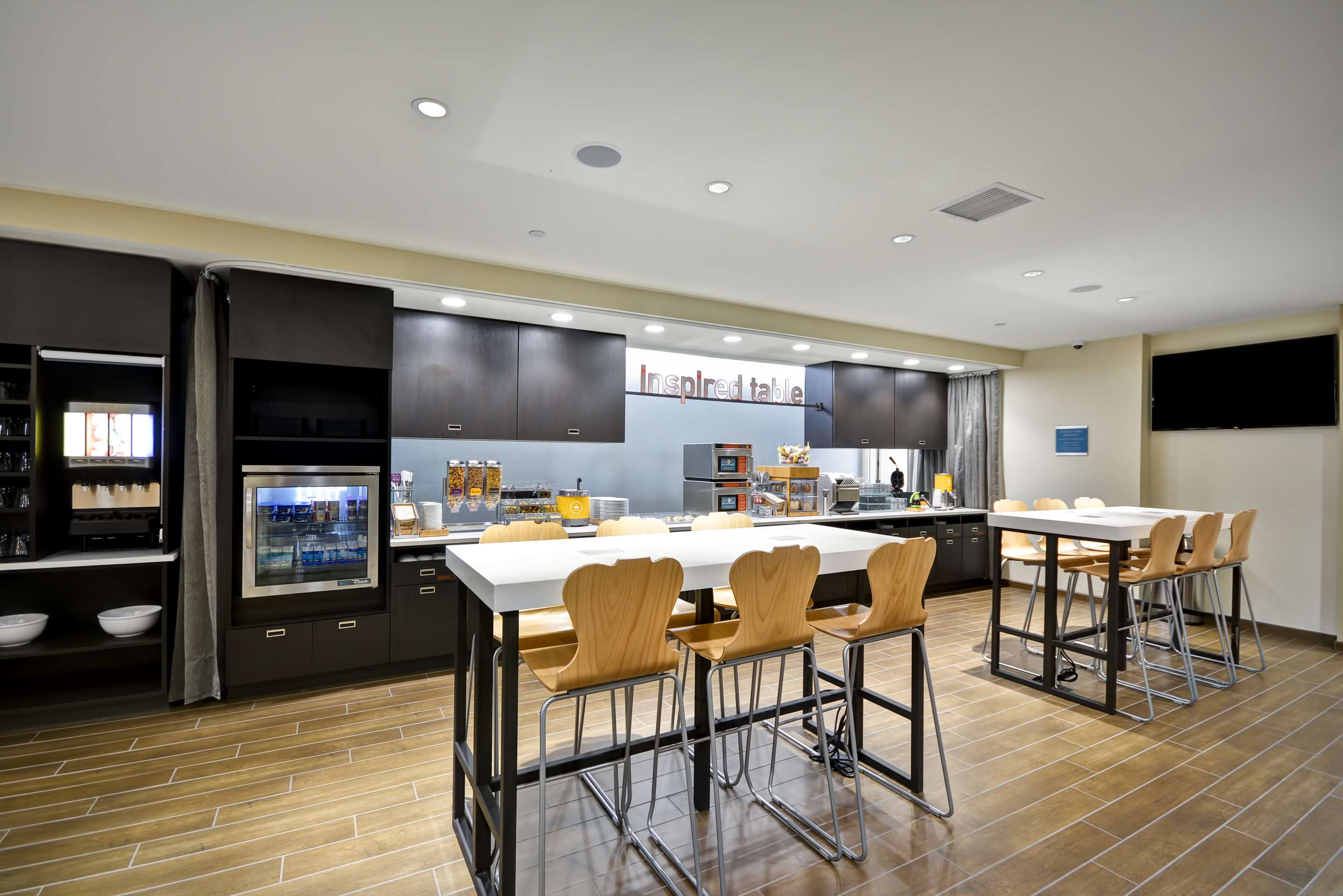 Restaurant | Home2 Suites By Hilton Maumee Toledo
