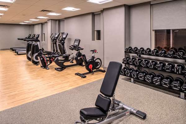 Fitness/ Exercise Room - DoubleTree by Hilton Hotel Utica