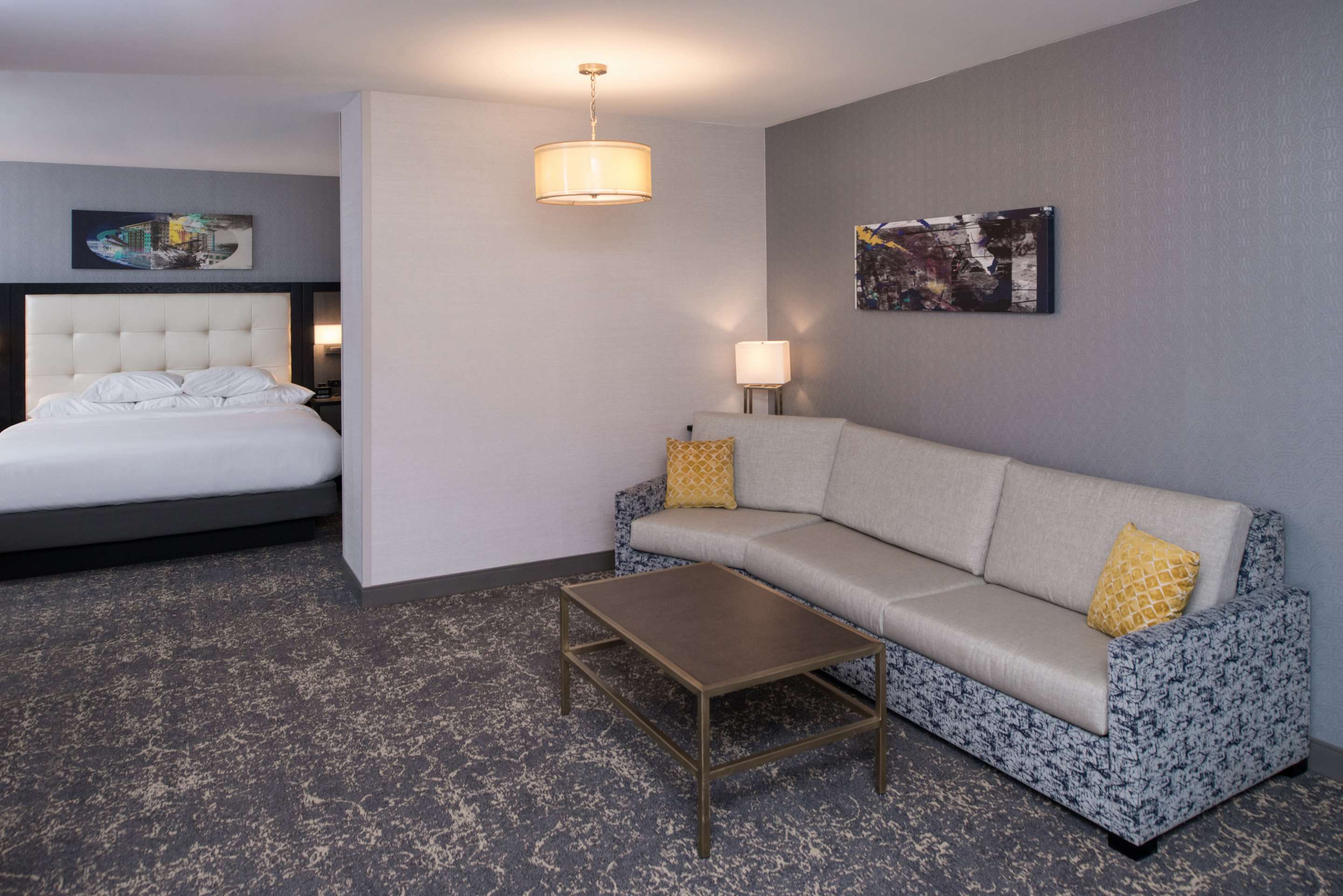 Guest room