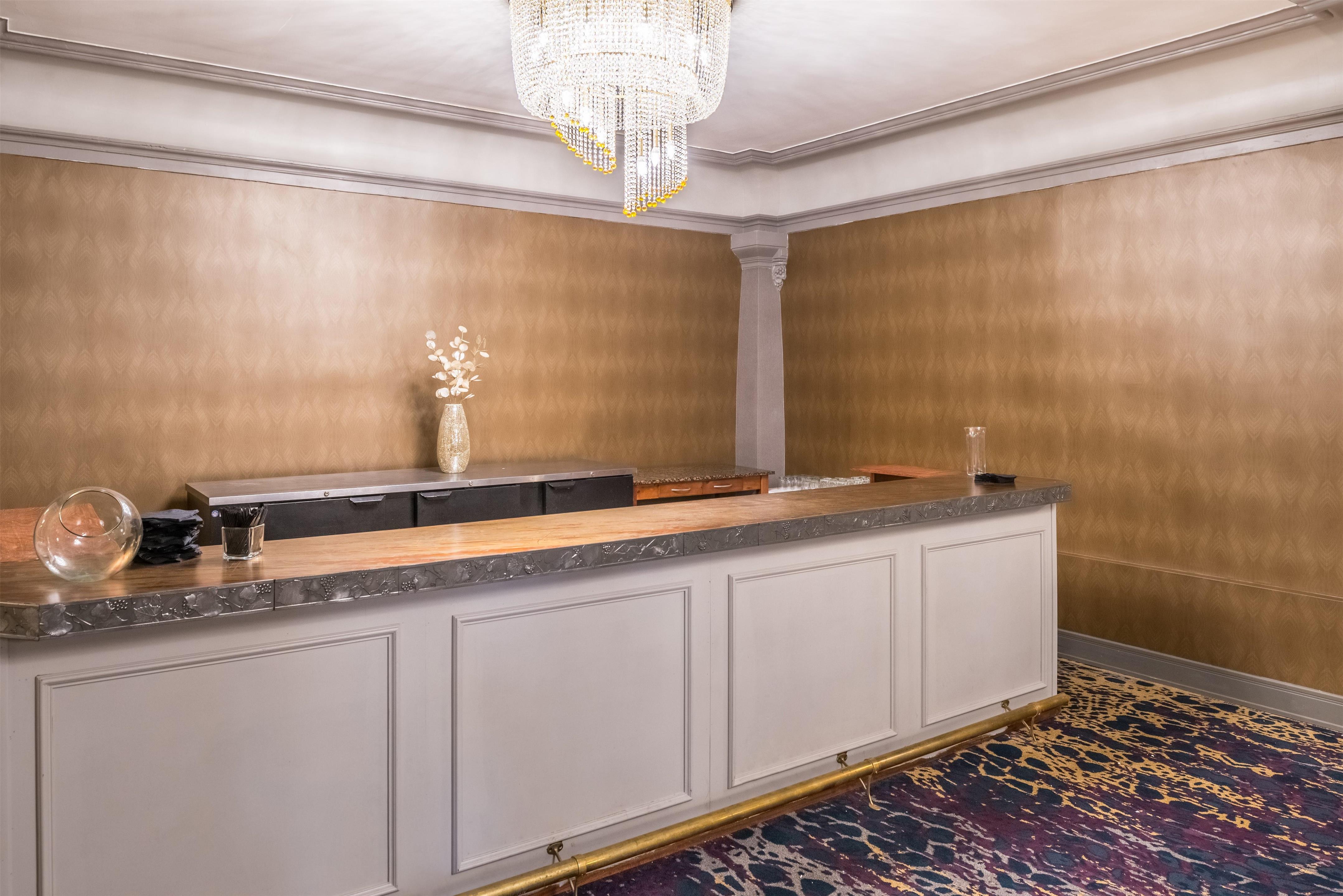 Meeting Room | DoubleTree by Hilton Utica
