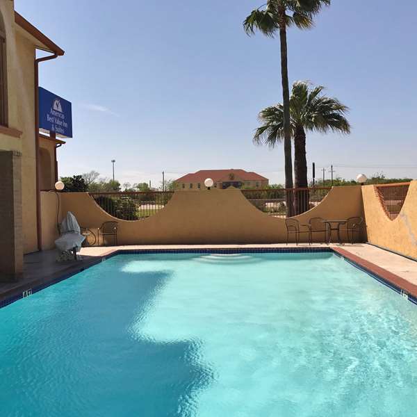 Exterior view - Americas Best Value Inn La Porte