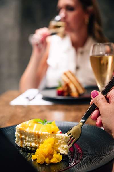 Restaurant - Hyatt Regency Hotel John Wayne Airport Newport Beach