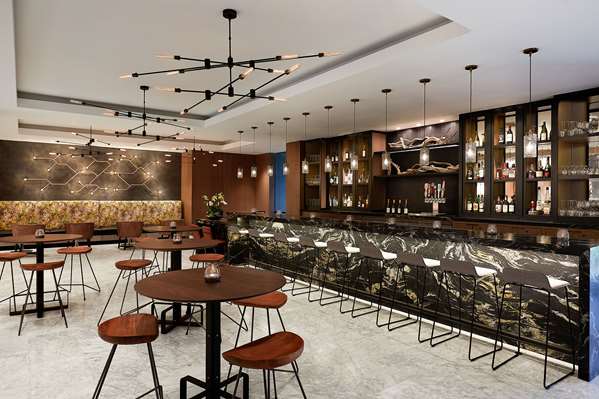 Pool - Hyatt Regency Hotel John Wayne Airport Newport Beach