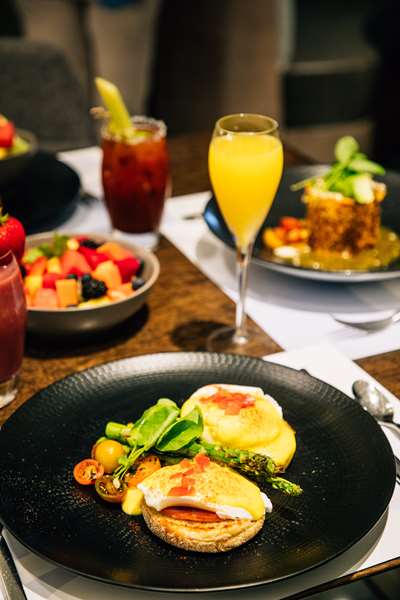 Restaurant - Hyatt Regency Hotel John Wayne Airport Newport Beach