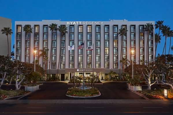Exterior view - Hyatt Regency Hotel John Wayne Airport Newport Beach