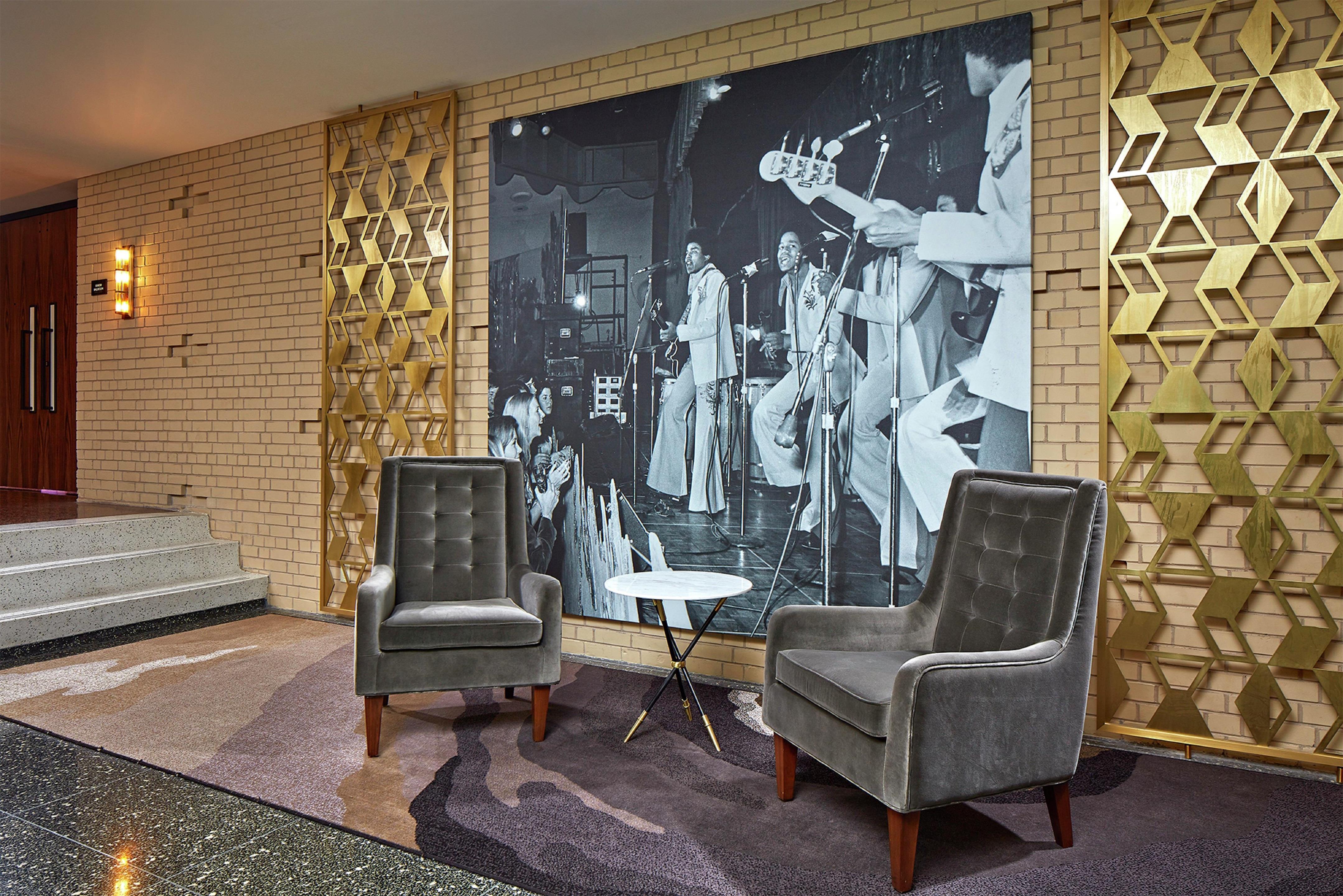 Lobby | The Statler Dallas Curio Collection By Hilton