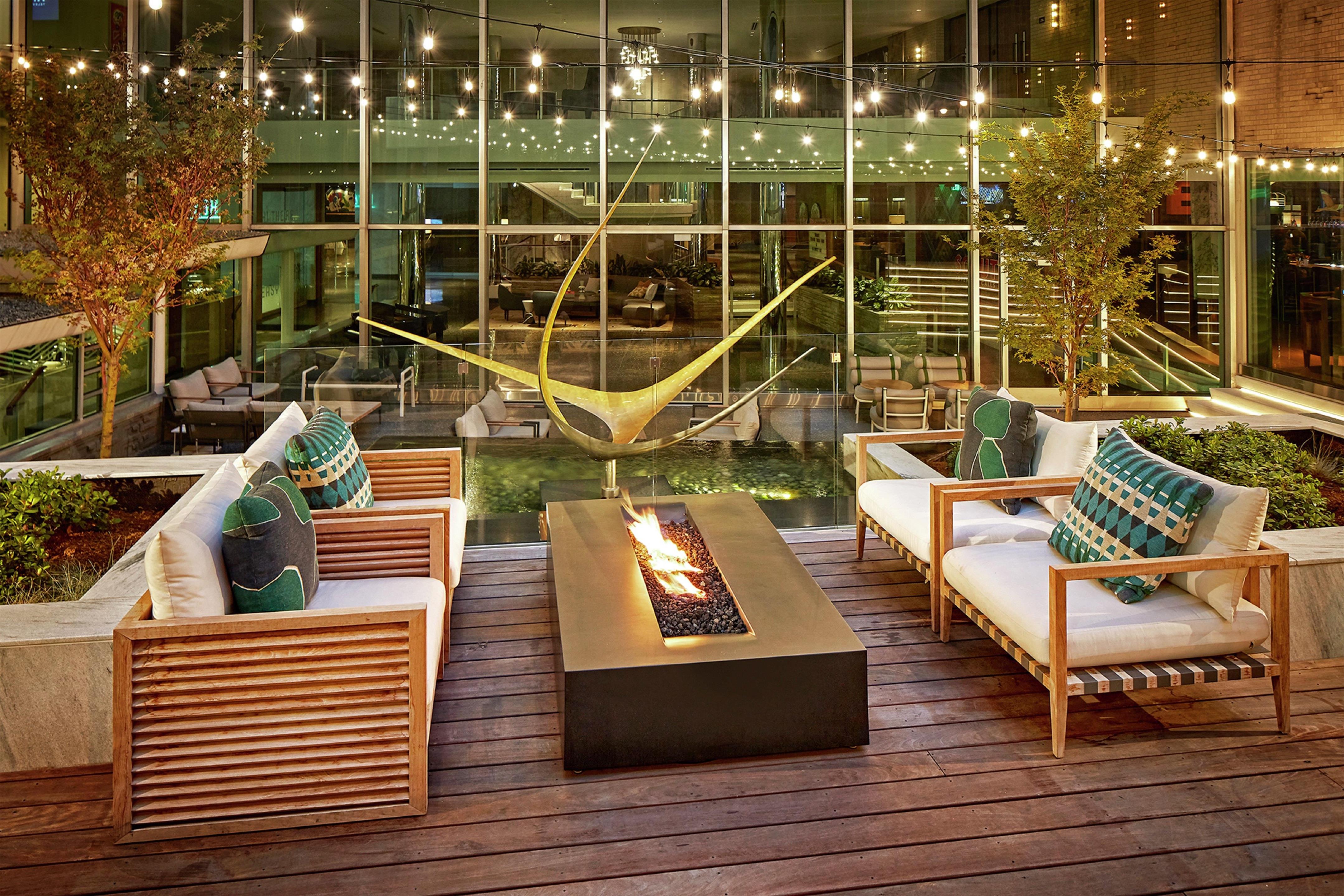Exterior | The Statler Dallas Curio Collection By Hilton