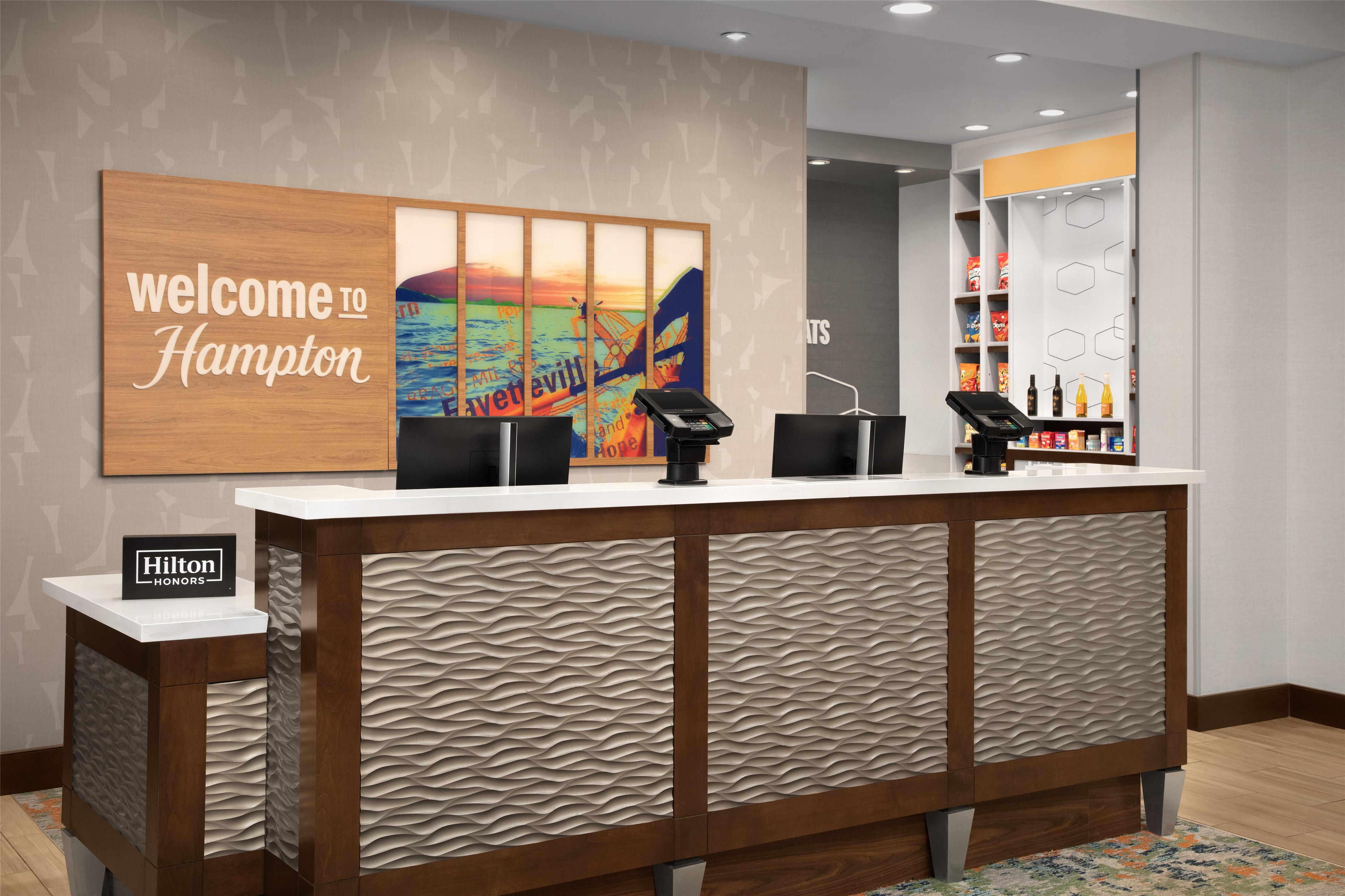 Reception | Hampton Inn & Suites Fayetteville