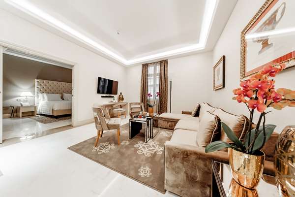 COSTANTINO SUITE