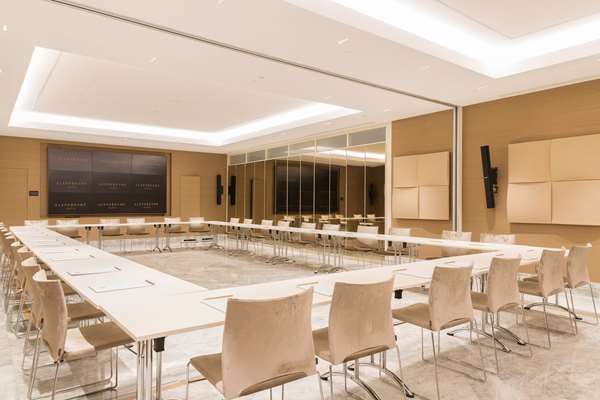 Aleph Rome Hotel, Curio Collection by Hilton