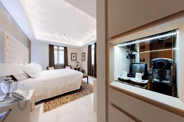TWIN PRESTIGE ROOM