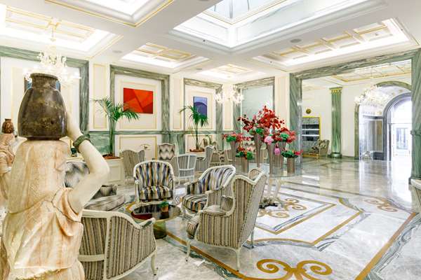 Aleph Rome Hotel, Curio Collection by Hilton
