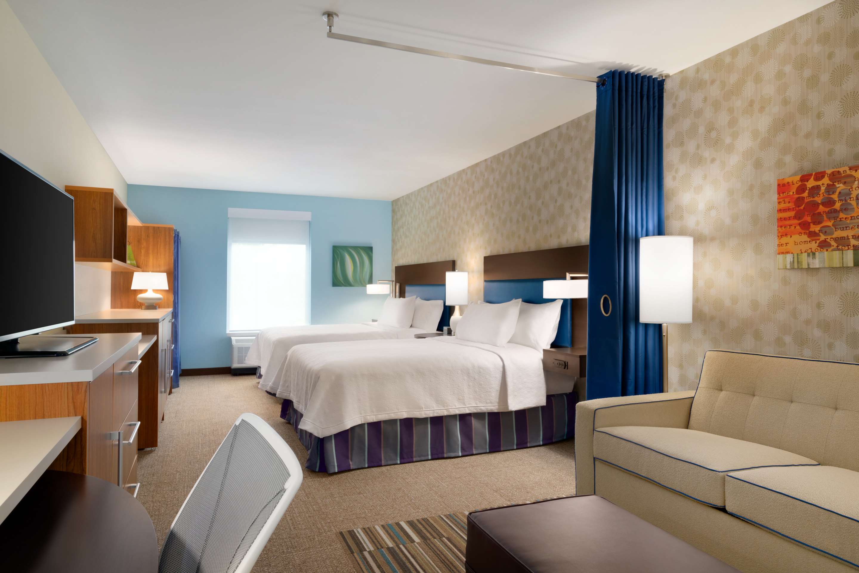 Guest room