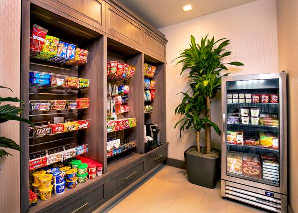 Restaurant - Hilton Garden Inn Financial District New York