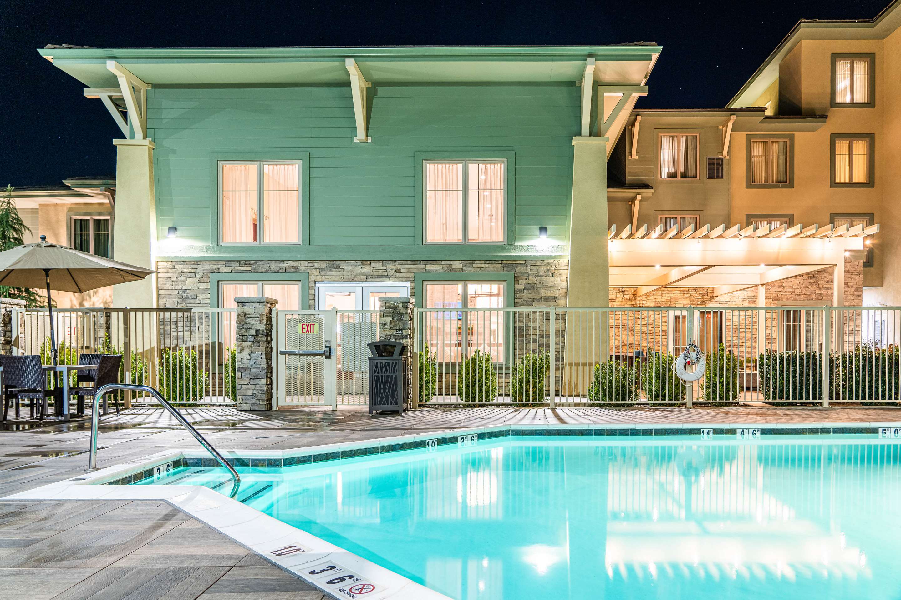 Pool | Homewood Suites by Hilton Pleasant Hill CA