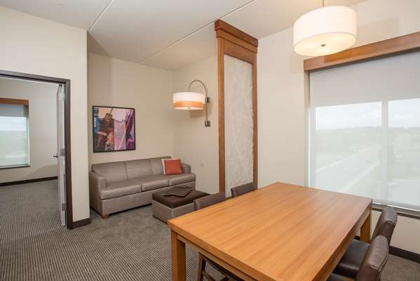 Suite - Hyatt Place Hotel Sharonville - I-75, Exit 15